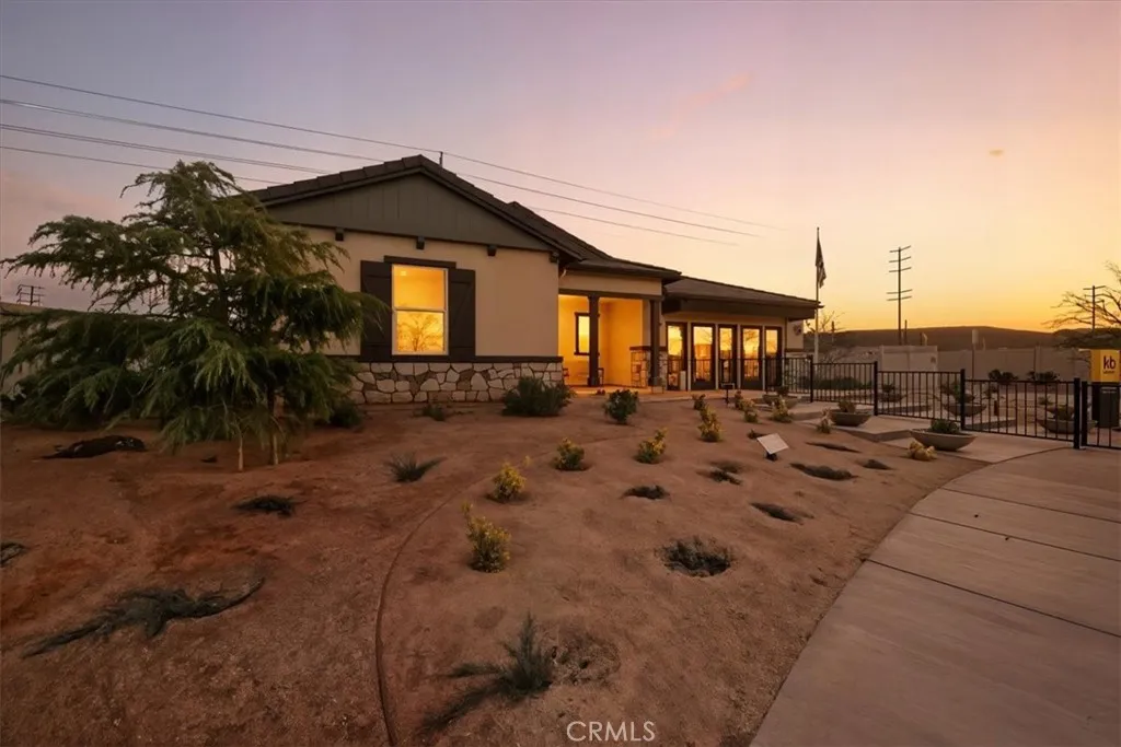 Additional image 3 of 42957 56th Street W, Lancaster, CA 93536