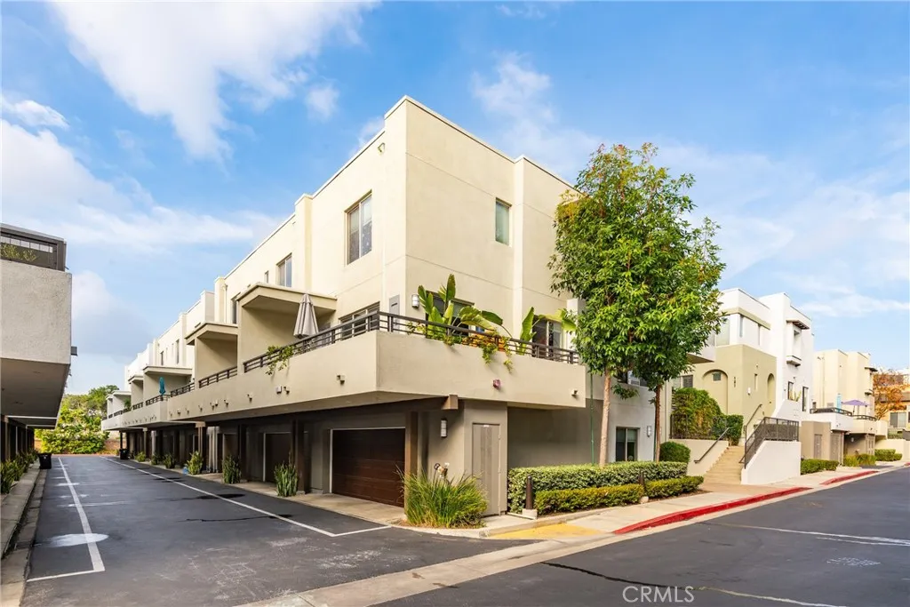 Additional image 47 of 12921 Mission Avenue Unit 102, Hawthorne, CA 90250