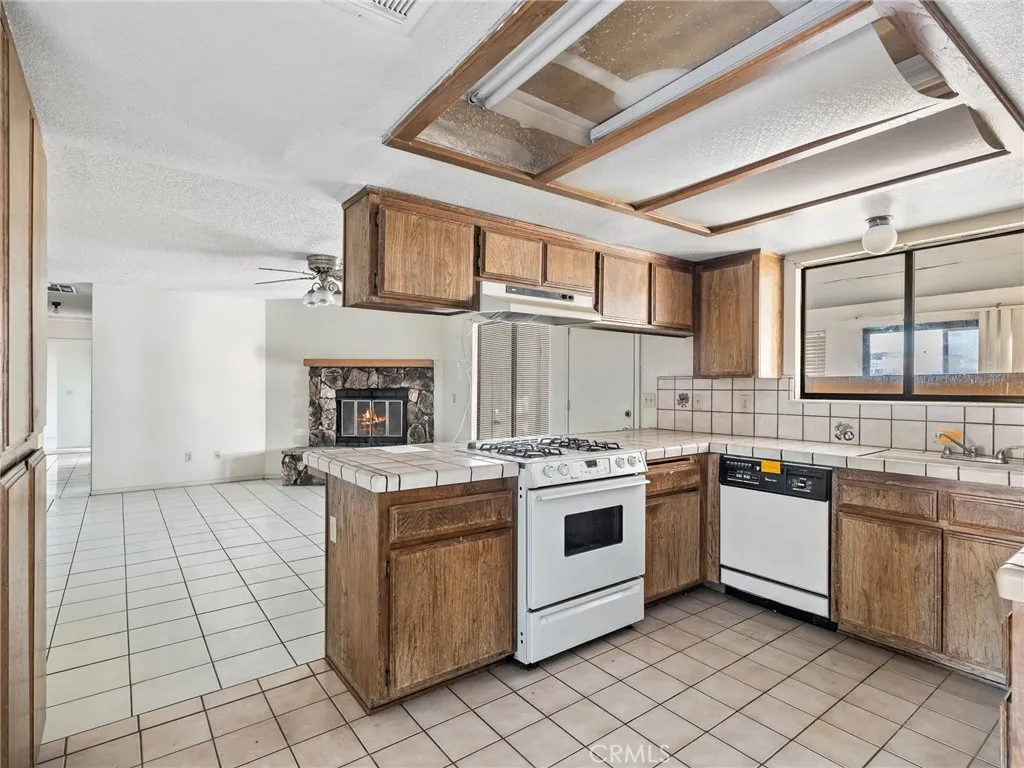 Additional image 61 of 14669 La Brisa, Victorville, CA 92392