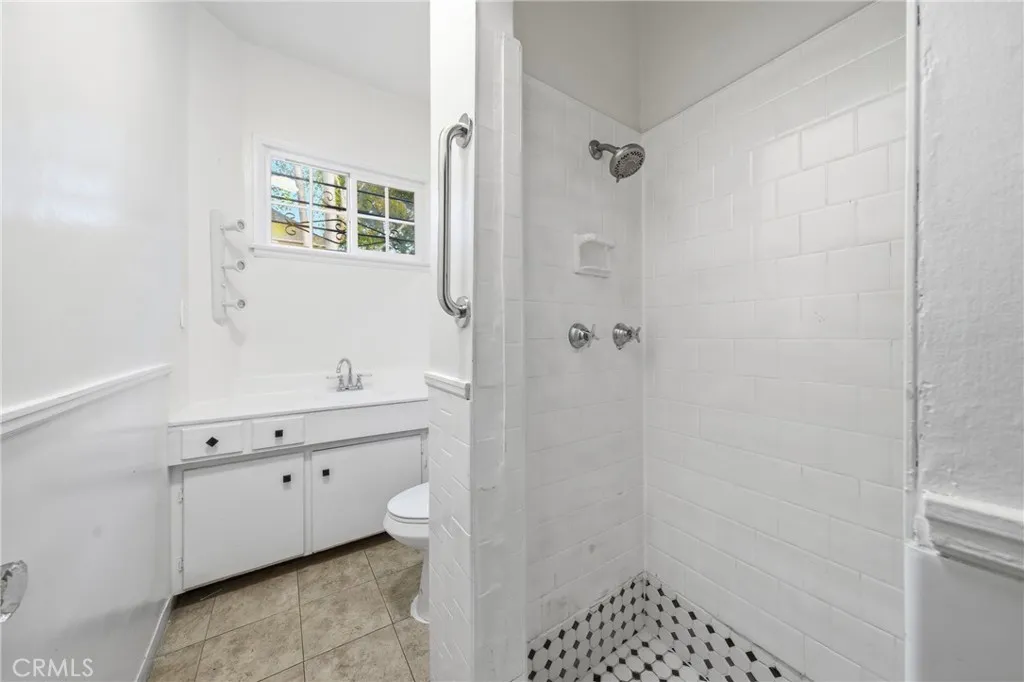 Additional image 51 of 929 Descanso Drive, La Canada Flintridge, CA 91011