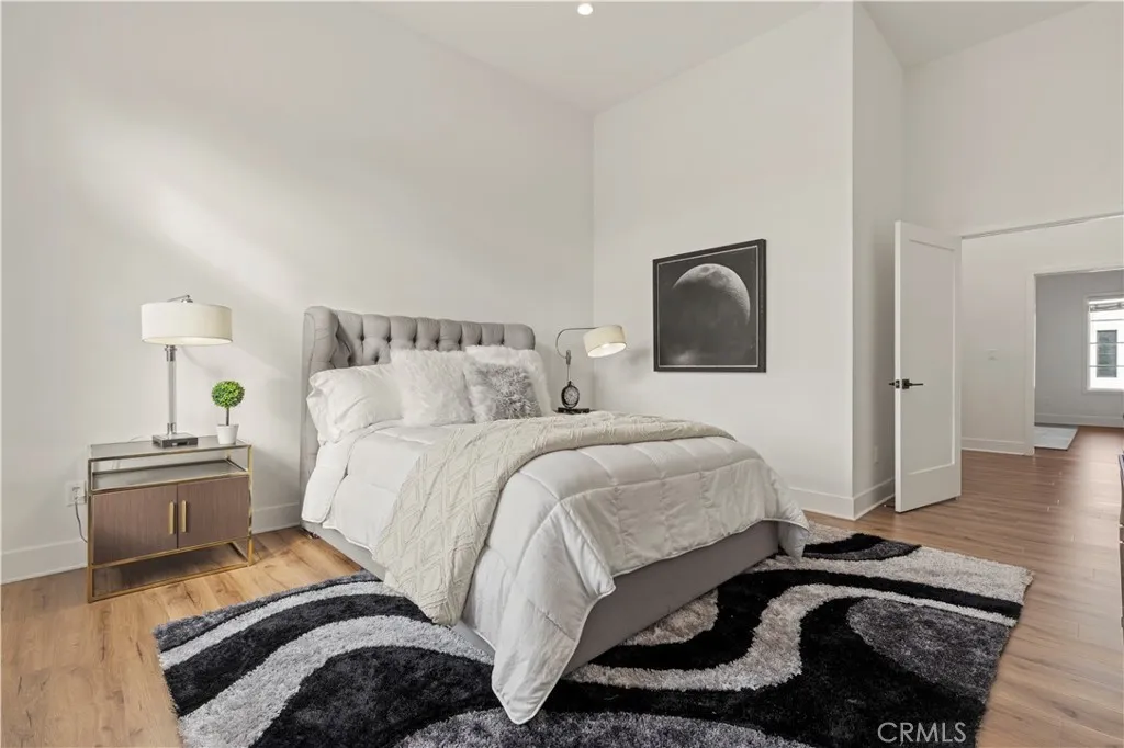 Additional image 68 of 288 S Oakland Ave Unit 211, Pasadena, CA 91101