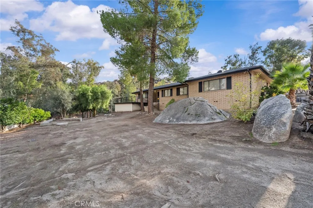 Additional image 2 of 41785 Vermont St, Hemet, CA 92544