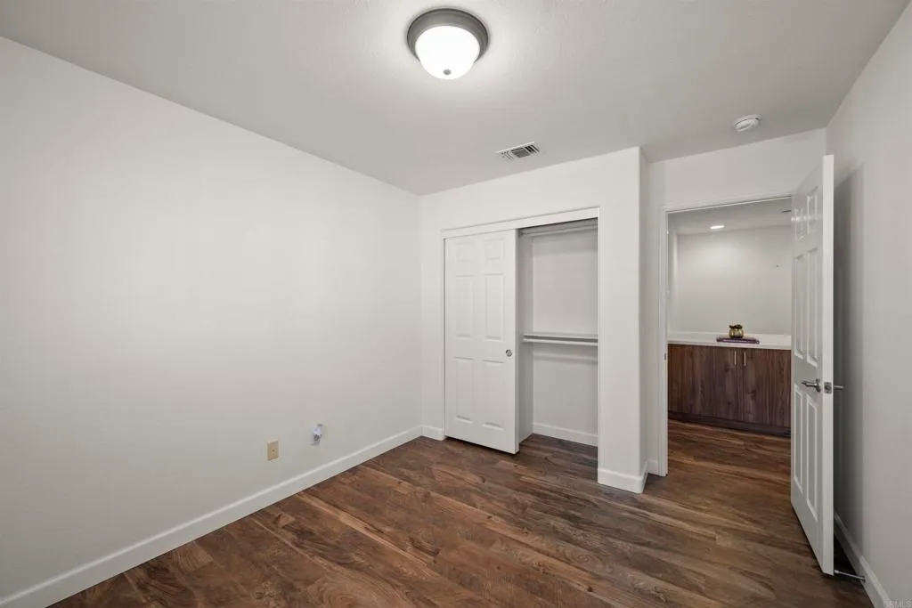 Additional image 38 of 2753 Bellezza Dr, San Diego, CA 92108