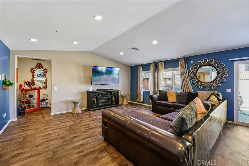 Additional image 8 of 823 Wilde Ln, San Jacinto, CA 92583