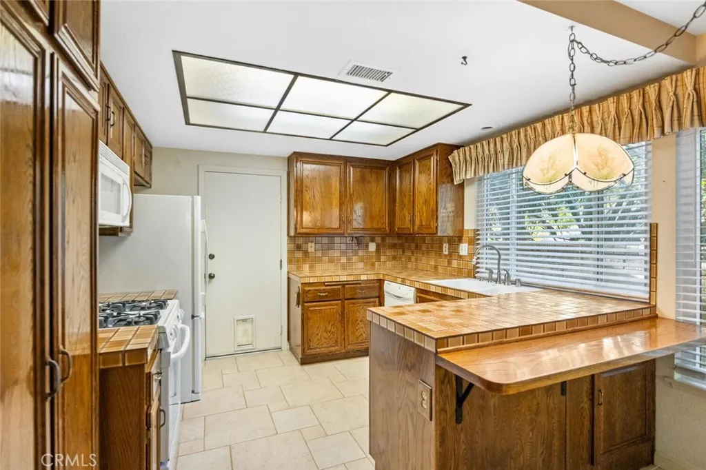 Additional image 15 of 25522 Via Dona Christa, Valencia, CA 91355