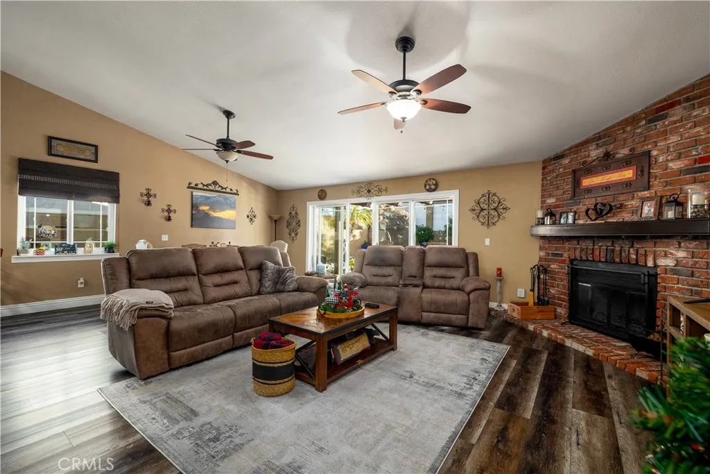 Additional image 33 of 22671 San Joaquin Dr. East E, Canyon Lake, CA 92587