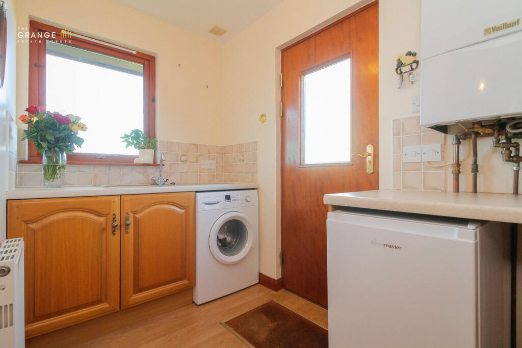 Additional image 20 of Broomhill Court, Keith, AB55