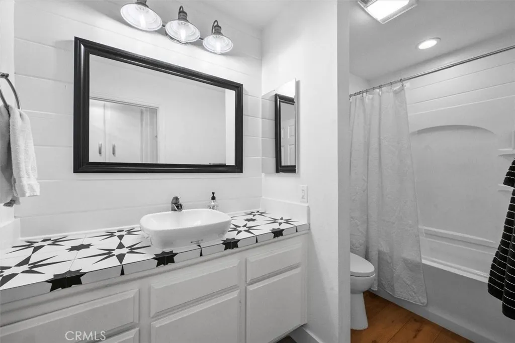 Additional image 107 of 380 W Wilson St Unit B106, Costa Mesa, CA 92627