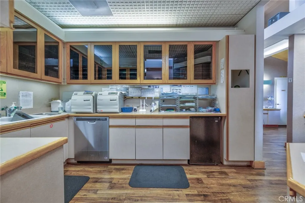 Additional image 37 of 16336 Whittier, Whittier, CA 90603