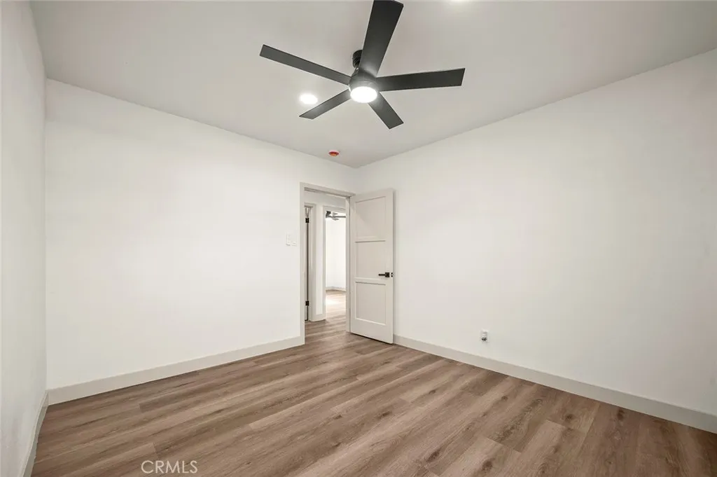 Additional image 61 of 924 W Almond Street, Compton, CA 90220