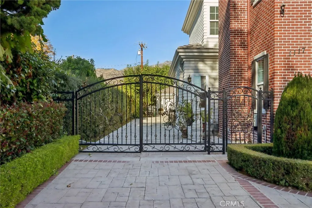 Additional image 5 of 1117 Encanto Drive, Arcadia, CA 91007