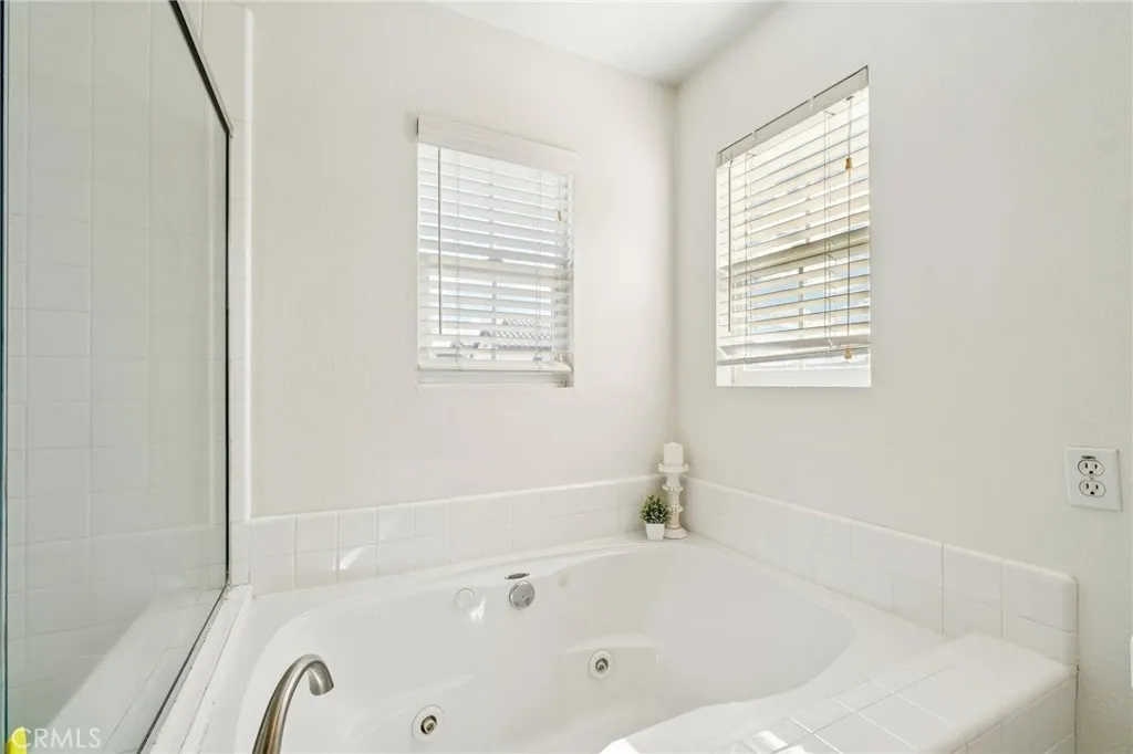 Additional image 32 of 24150 View Pointe Ln, Valencia, CA 91355