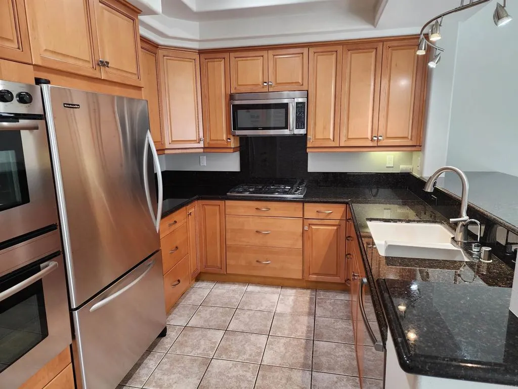 Additional image 51 of 8597 Via Mallorca Unit F, La Jolla, CA 92037