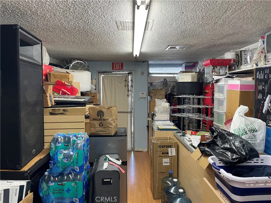 Additional image 25 of 1852 W 17th St, Santa Ana, CA 92706