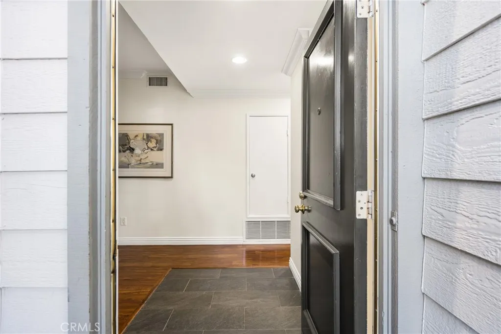 Additional image 7 of 2542 W MacArthur Boulevard Unit 143, Santa Ana, CA 92704