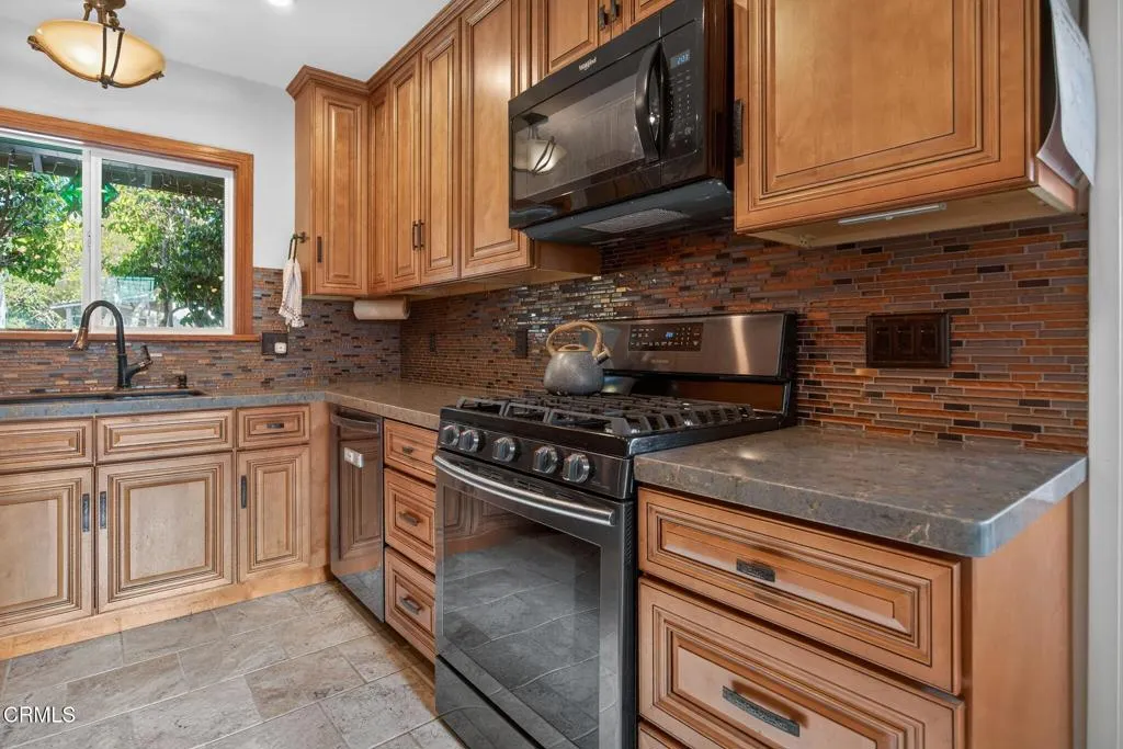 Additional image 21 of 3146 Strathmore Drive, Ventura, CA 93003