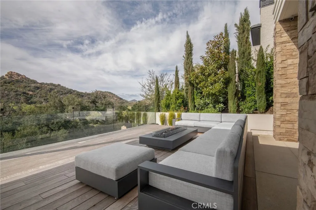 Additional image 66 of 2775 Calbourne Ln, Lake Sherwood, CA 91361