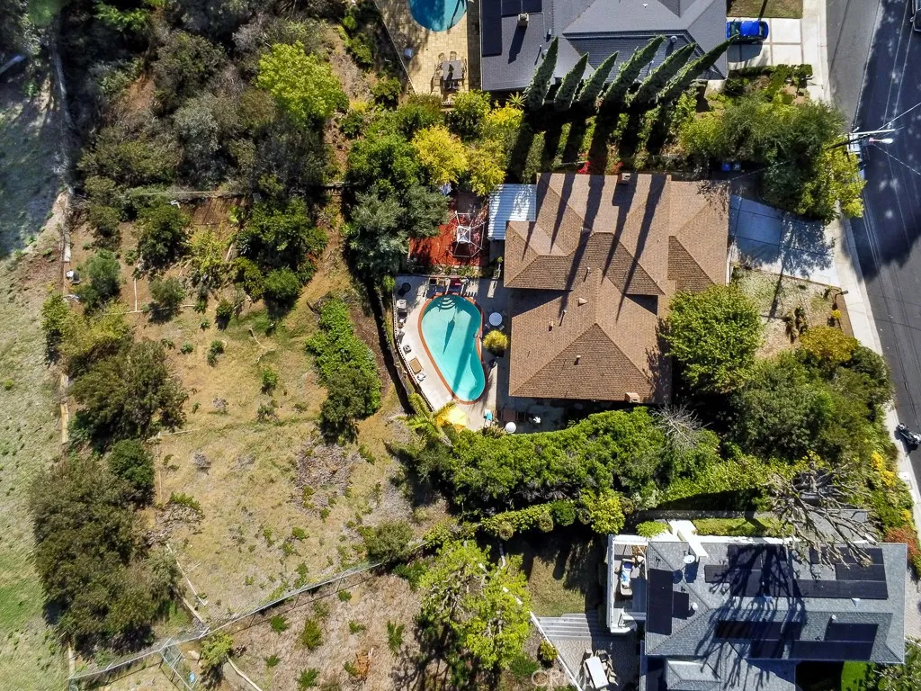 Additional image 75 of 4522 Conchita, Tarzana, CA 91356