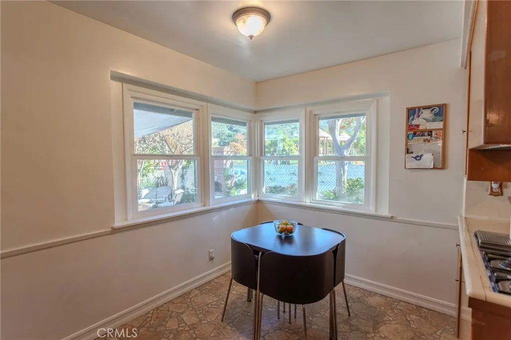 Additional image 42 of 1724 Sombra Drive, Glendale, CA 91208