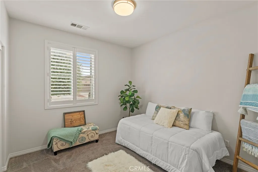 Additional image 12 of 17948 Milkweed Ln, San Bernardino, CA 92407