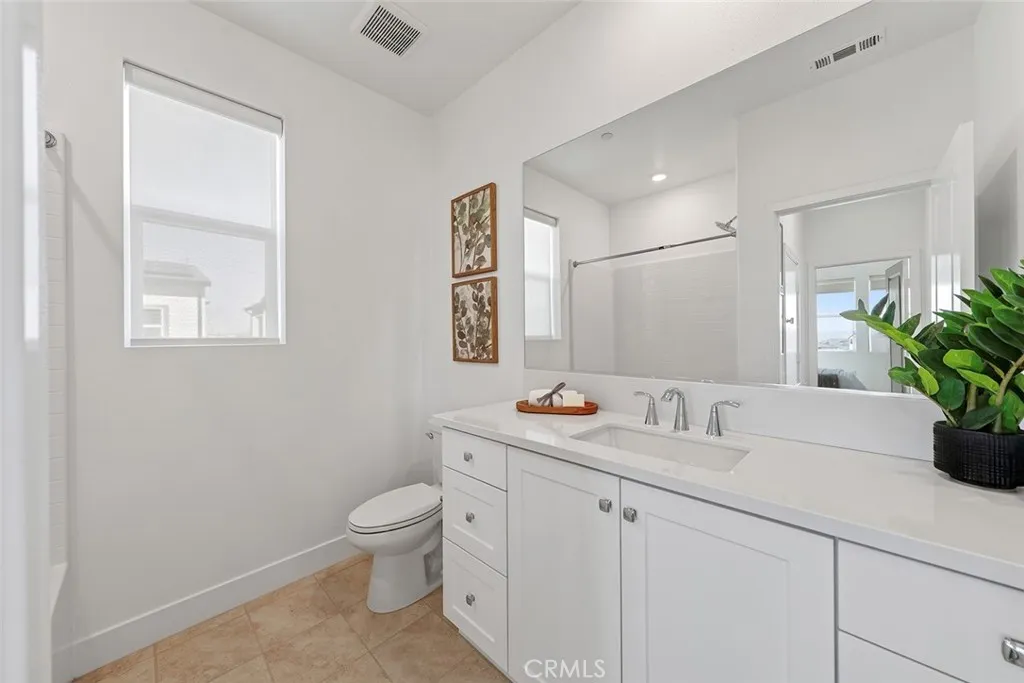 Additional image 20 of 418 Lobata, Irvine, CA 92618