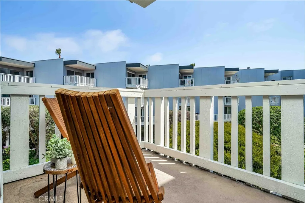 Additional image 35 of 640 The Village Unit 201, Redondo Beach, CA 90277