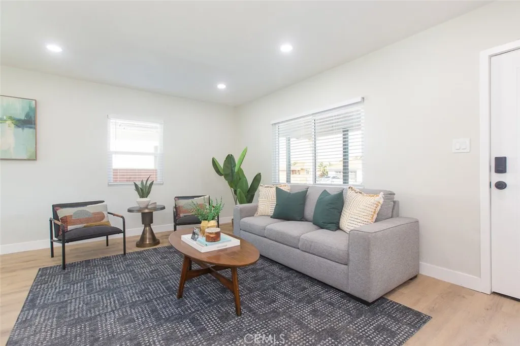 Additional image 10 of 425 S Cliveden Avenue, Compton, CA 90220