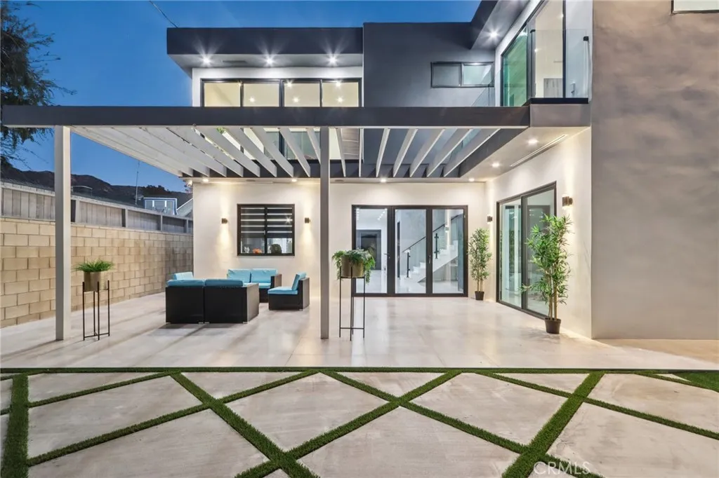 Additional image 45 of 2227 N Lamer Street, Burbank, CA 91504