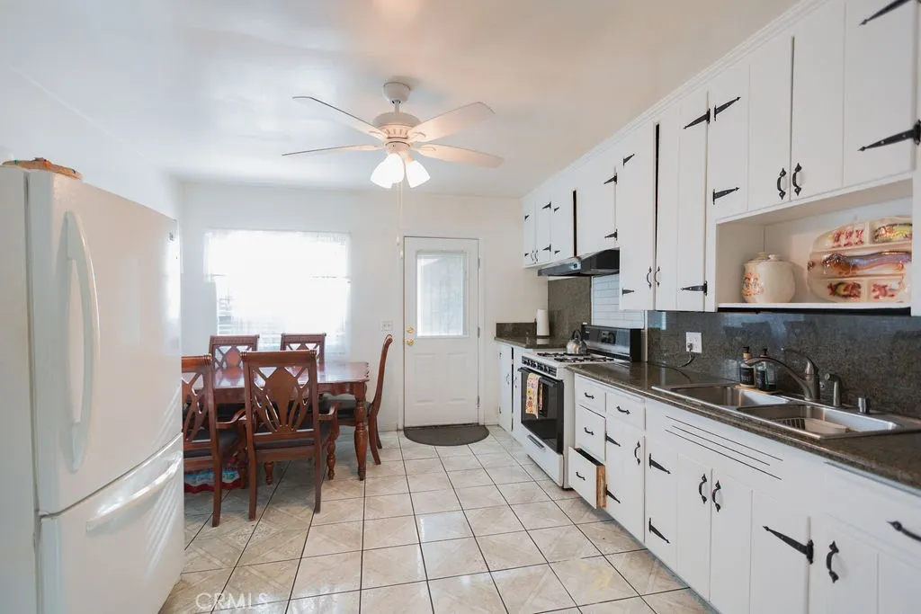 Additional image 20 of 13157 Glamis St, Pacoima, CA 91331