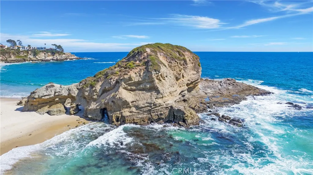 Additional image 69 of 98 S La Senda Dr, Laguna Beach, CA 92651