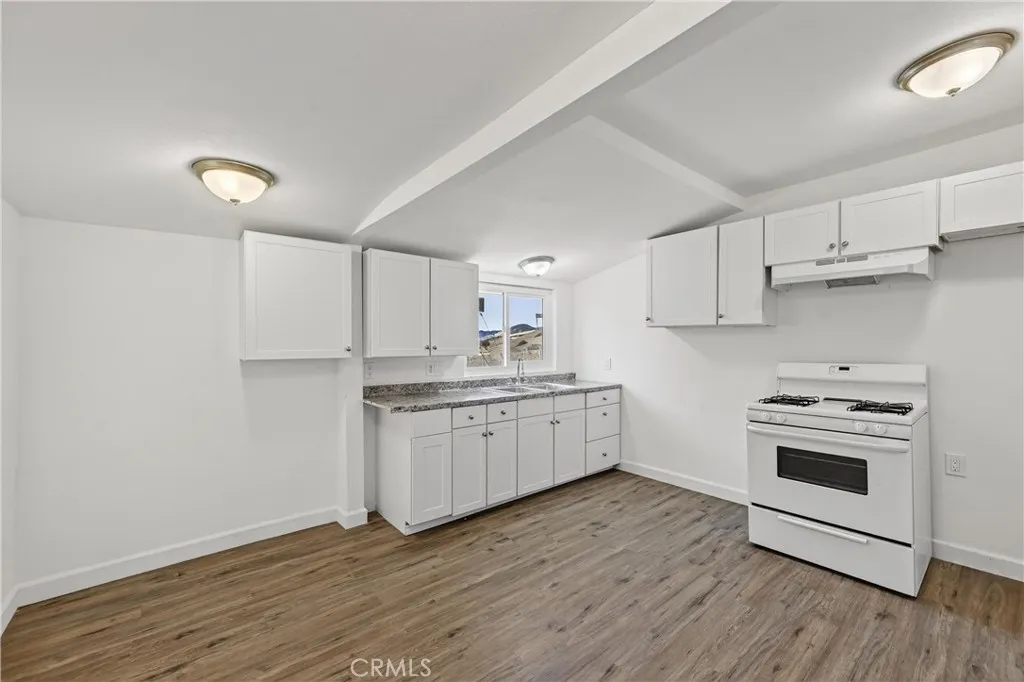 Additional image 15 of 513 Lookout, Lake Elsinore, CA 92530