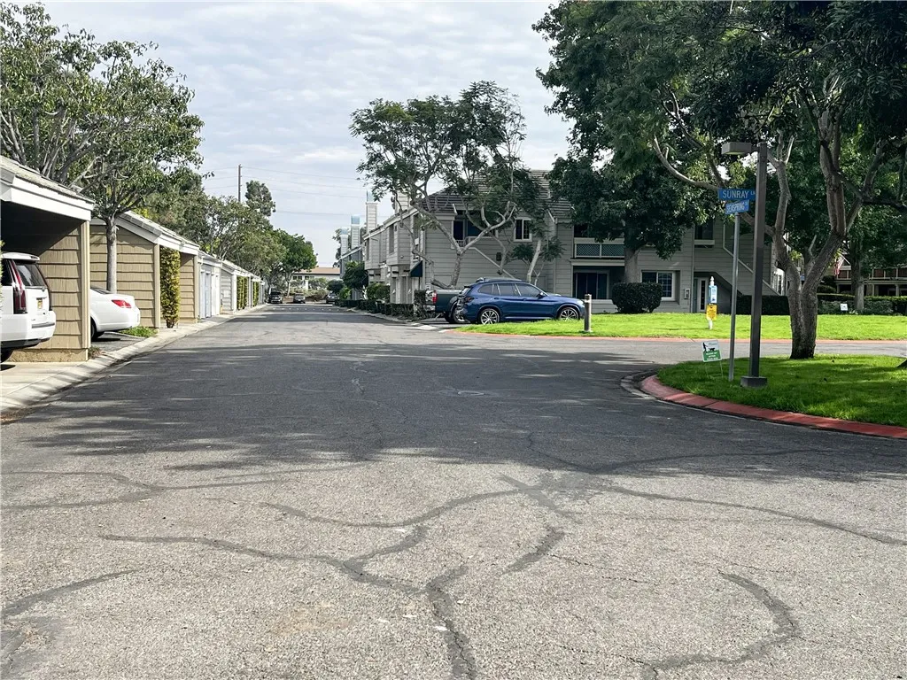 Additional image 35 of 19311 Sunray Ln Unit 426, Huntington Beach, CA 92648