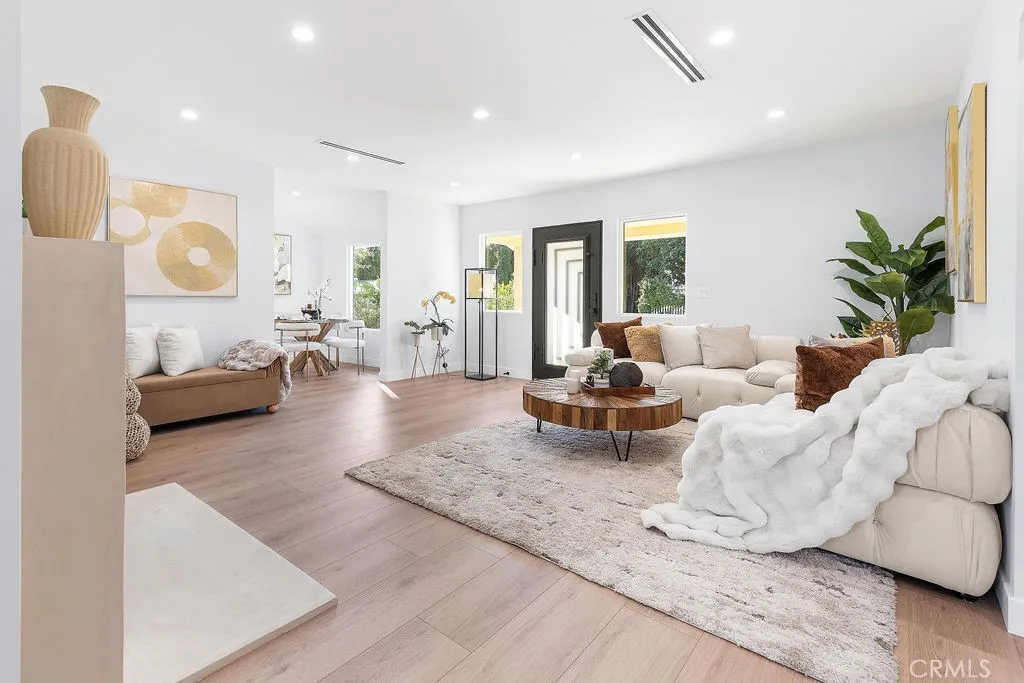 Additional image 15 of 5700 Vista Del Monte, Sherman Oaks, CA 91411