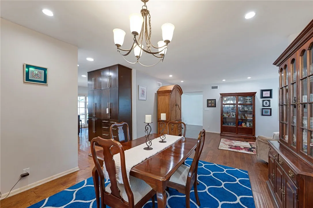 Additional image 50 of 5406 Hazeltine Avenue, Sherman Oaks, CA 91401