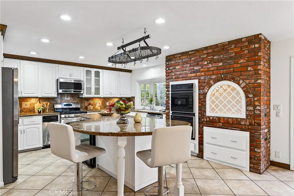 Additional image 73 of 663 Lausinda Avenue, Long Beach, CA 90803