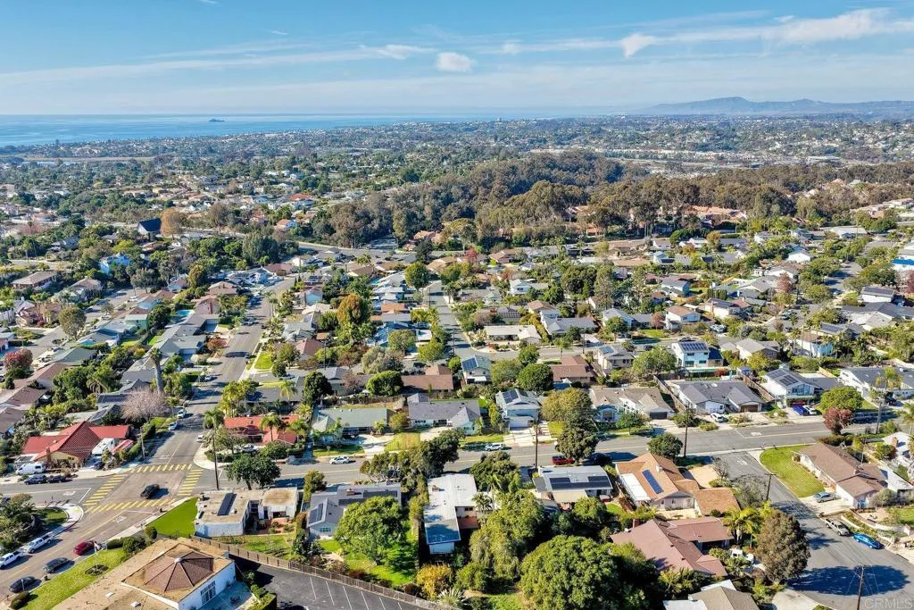 Additional image 93 of 2035 Basswood Avenue, Carlsbad, CA 92008