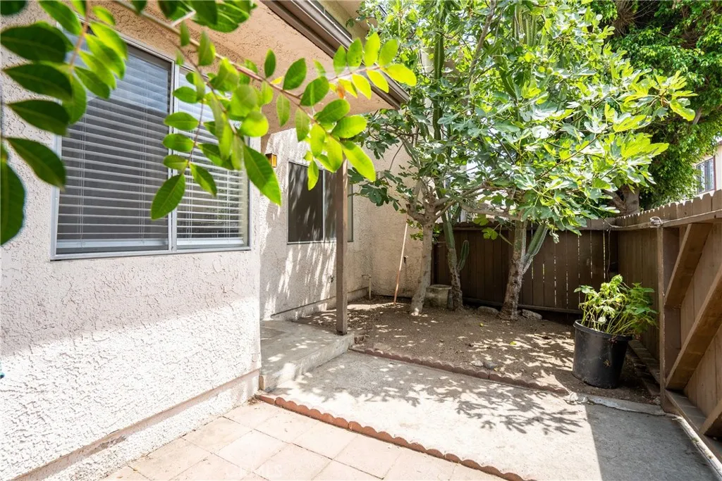 Additional image 4 of 801 E Acacia Ave Unit F, Glendale, CA 91205