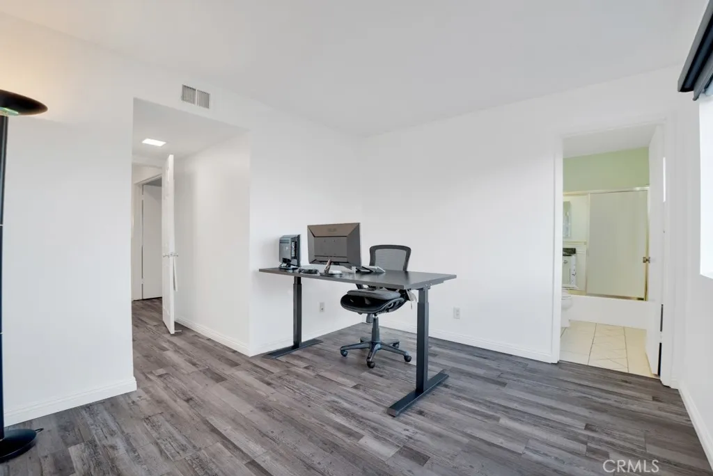 Additional image 27 of 19431 Sherman Way Unit 10, Reseda, CA 91335