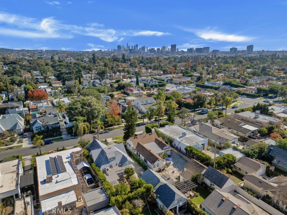 Additional image 79 of 337 N Beachwood Drive, Los Angeles, CA 90004