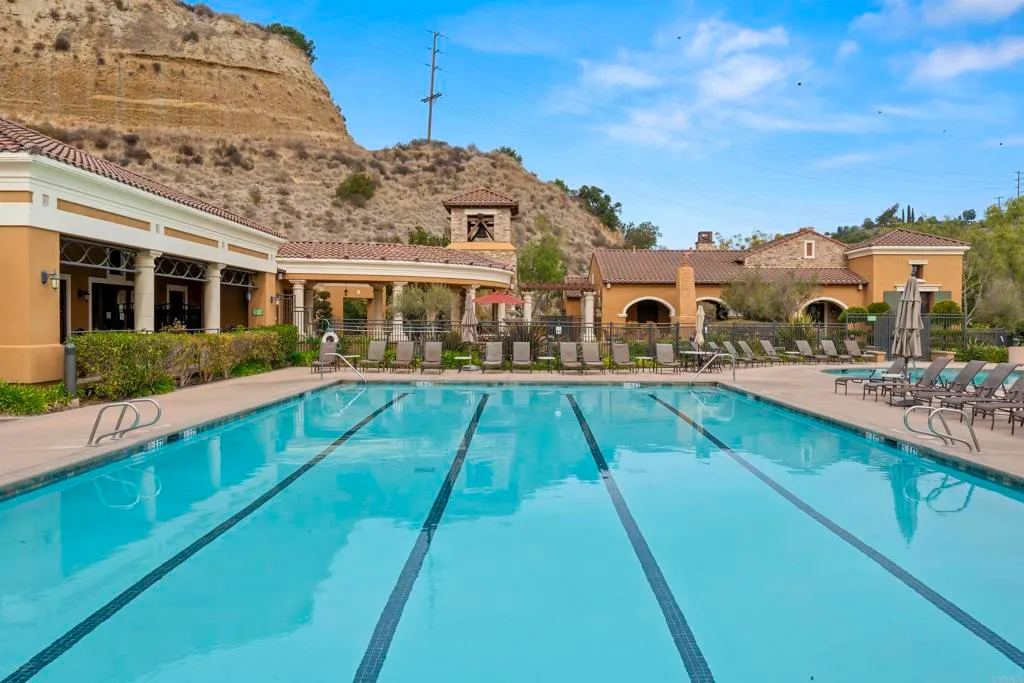 Additional image 121 of 2753 Bellezza Dr, San Diego, CA 92108