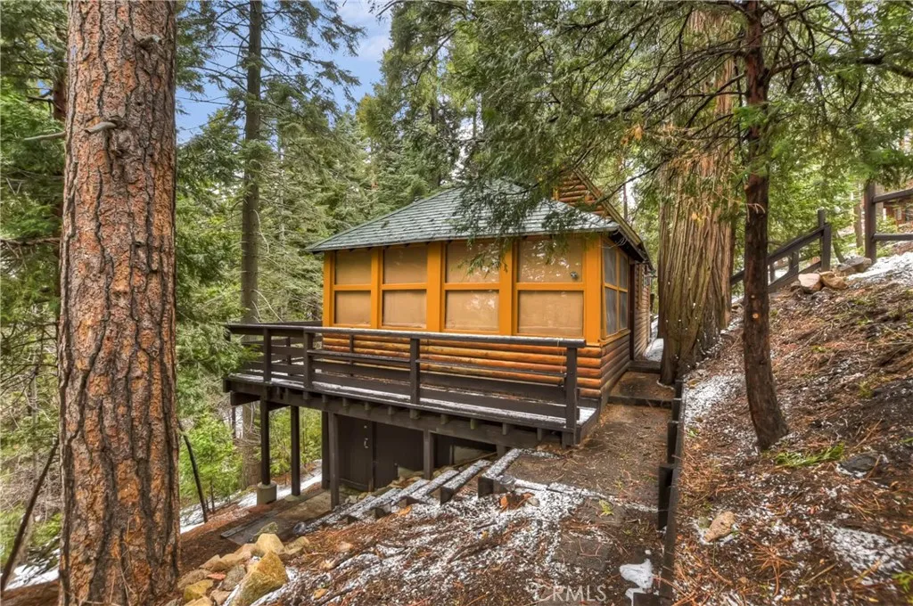 Additional image 6 of 529 West Victoria Court, Lake Arrowhead, CA 92352