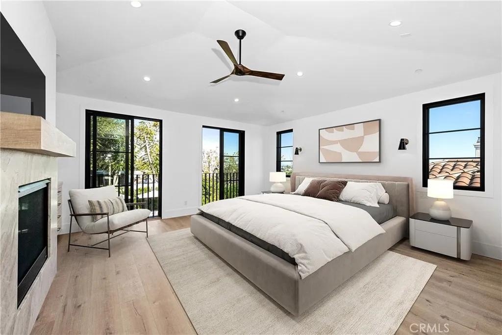 Additional image 60 of 1525 10th St, Manhattan Beach, CA 90266