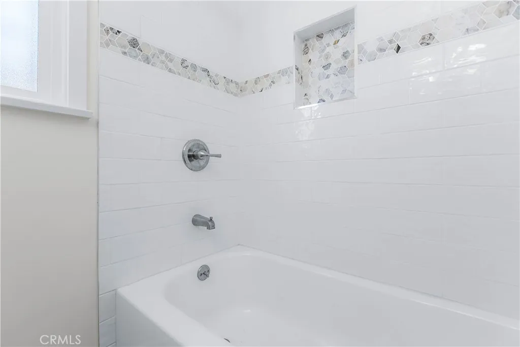 Additional image 13 of 870 E 148th St, Compton, CA 90220