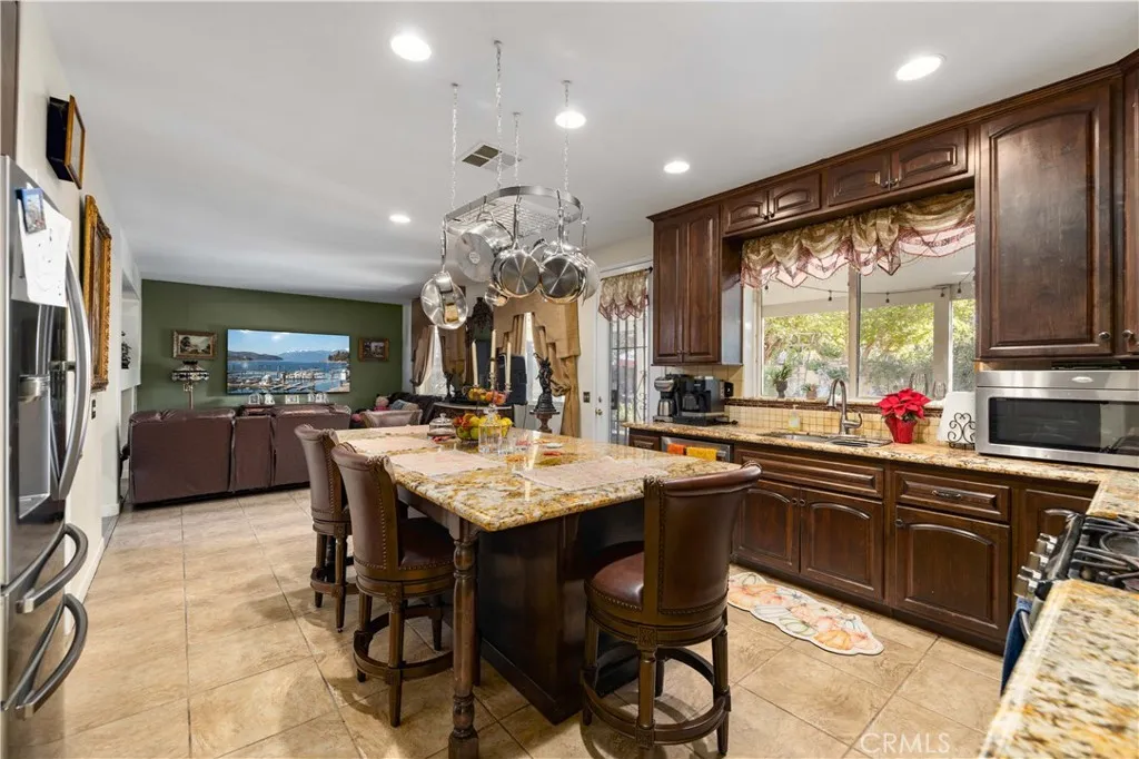 Additional image 39 of 3734 Las Palmas, Palmdale, CA 93550