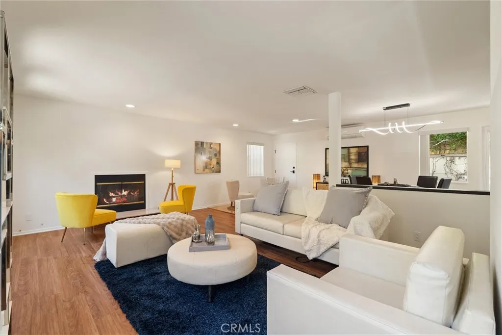 Additional image 39 of 4558 Jessica Dr, Los Angeles, CA 90065