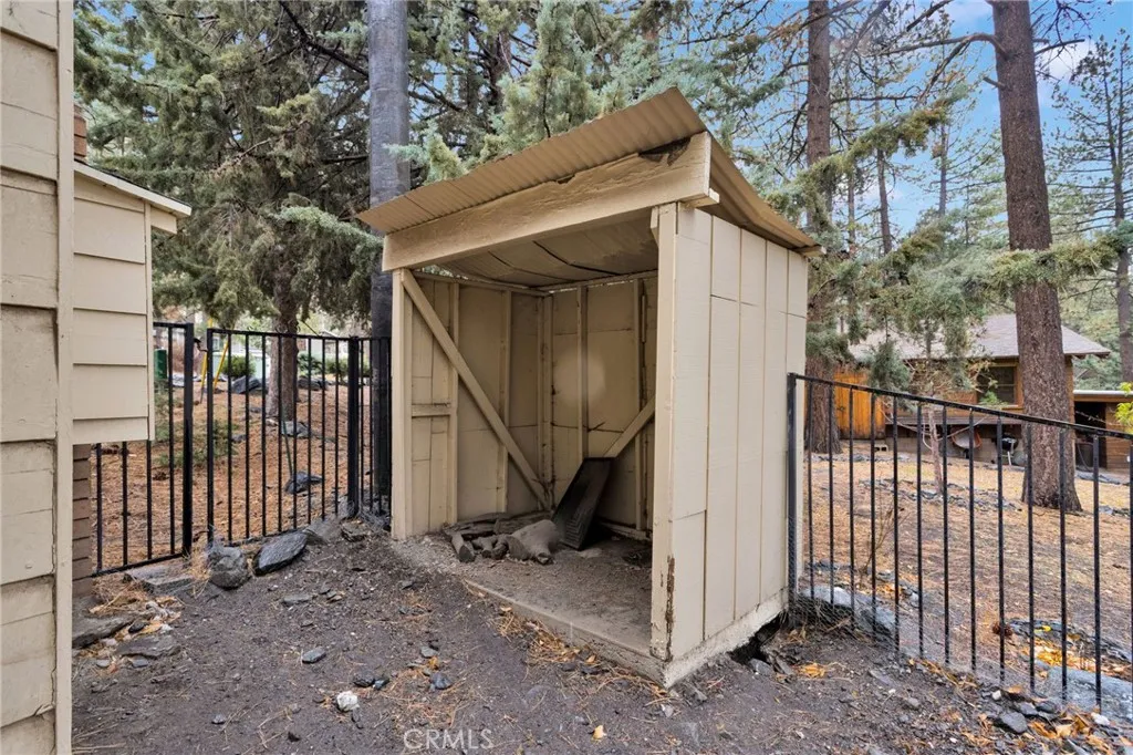 Additional image 43 of 2046 Thrush Rd, Wrightwood, CA 92397