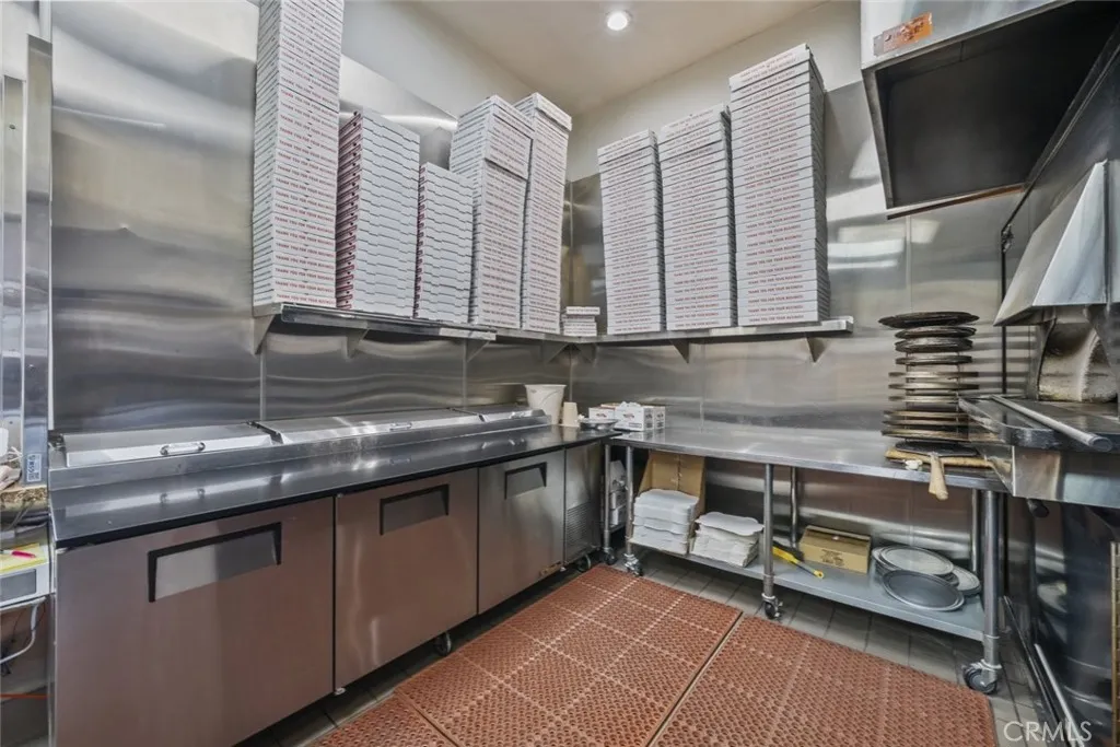 Additional image 34 of 12061 Strathern Street, North Hollywood, CA 91605