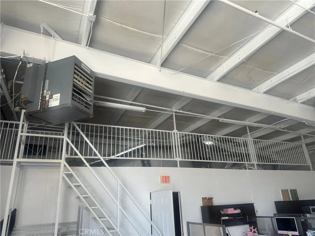 Additional image 32 of 121 N Dillon, San Jacinto, CA 92583