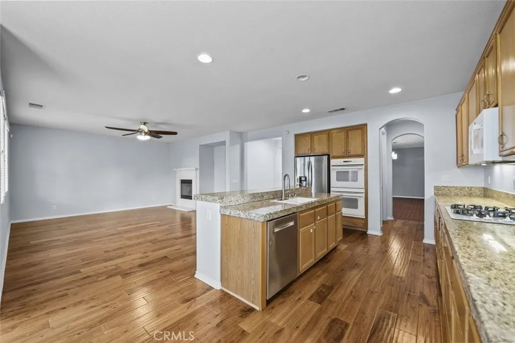 Additional image 10 of 40733 Gleneagles Court, Palmdale, CA 93551