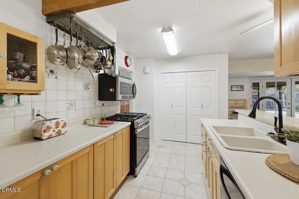 Additional image 9 of 2261 Derby Street, Camarillo, CA 93010